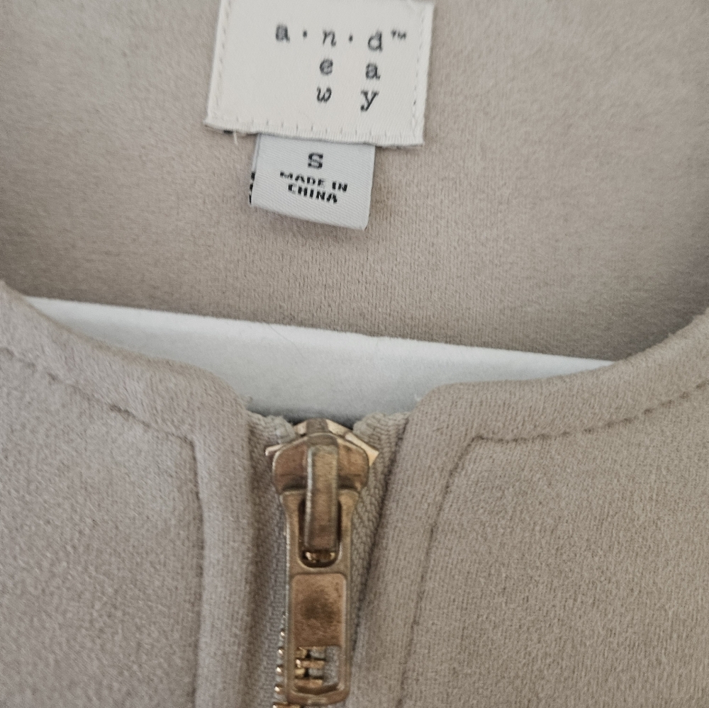 Suede Jacket - Picture 2 of 5
